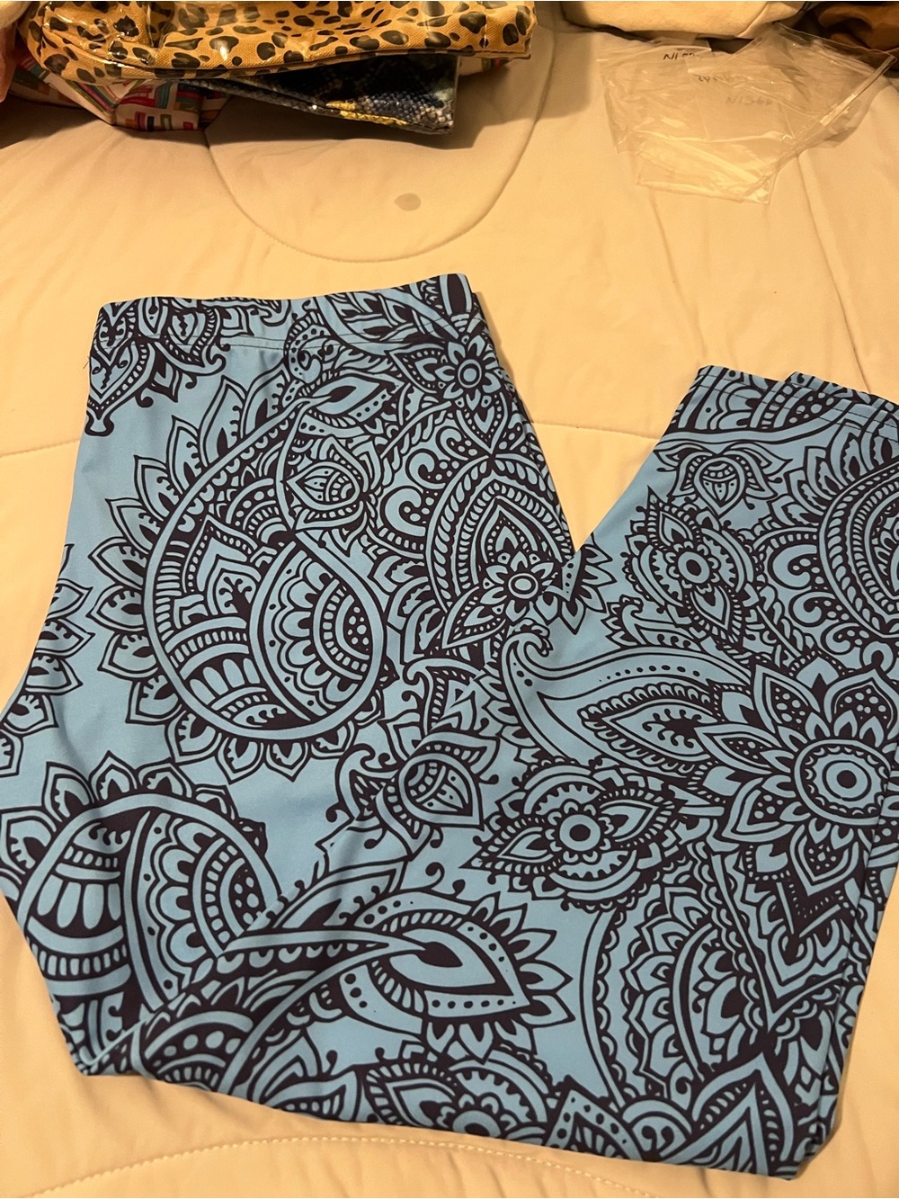 GEARBUNCH Blue Paisley Capri Leggings - Bold Black Print